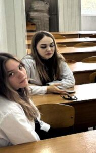Круглий стіл для студентів  НН медико-фармацевтичного інституту та Фахового коледжу КиМУ