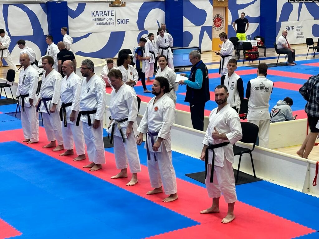 Знай наших! Гучна перемога на спортивній арені – Gallery Image 1