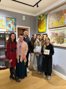 Відвідування виставки художніх робіт «Осінній Вайб»