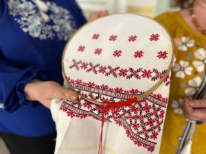 Флешмоб і урочистості до Дня вишиванки