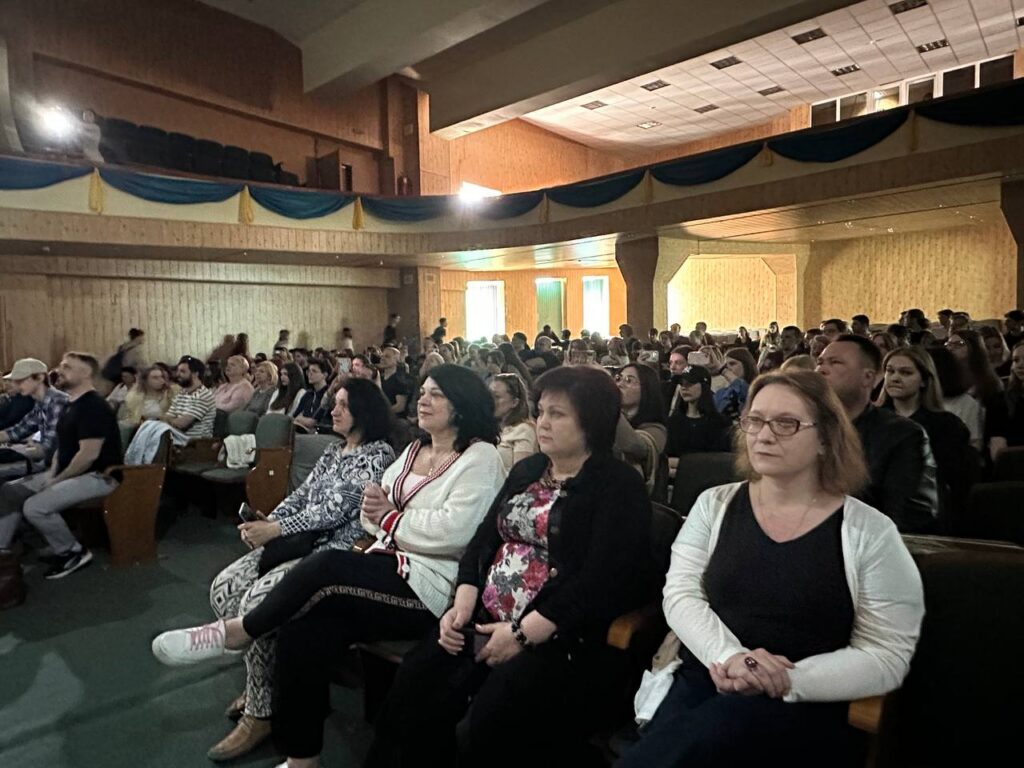 Звітний концерт “Пісні нашого життя” – Gallery Image 1