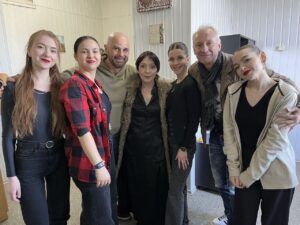 Перегляд вистави «Будьте як вдома