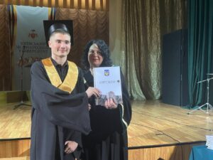 Урочистості з нагоди вручення дипломів випускникам Університету і Фахового коледжу КиМУ