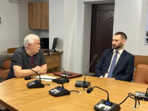 Зустріч з екс-послом України – Олександром Овчаровим