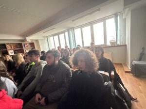 У гостях у КиМУ – американський волонтер і професійний військовий Уокер Хелоун