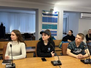 Зустріч студентів із відомим кіноперекладачем Олегом Колесніковим