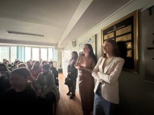 У гостях у КиМУ – американський волонтер і професійний військовий Уокер Хелоун