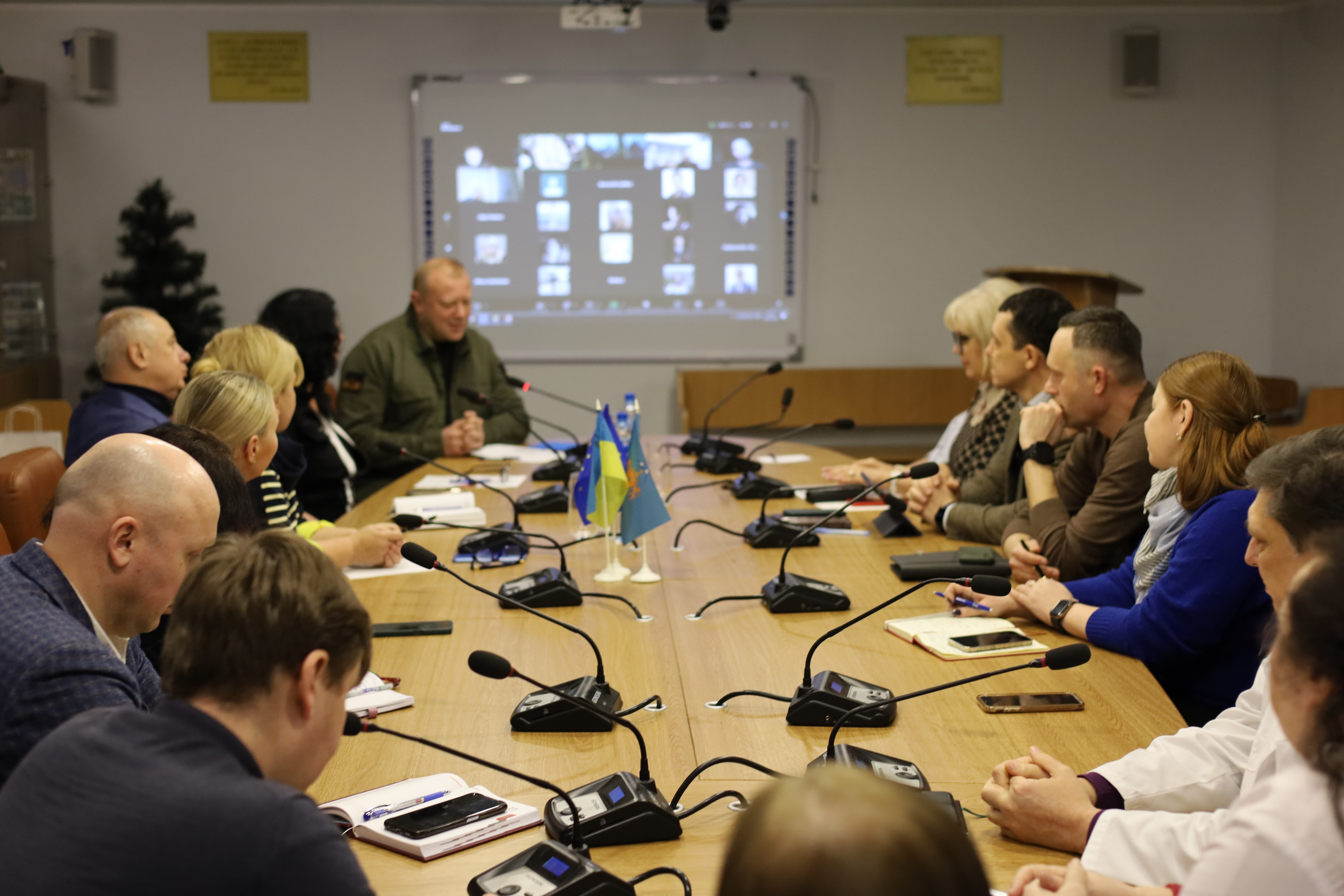 Вручення диплома почесного професора Університету Андрію Шевченку