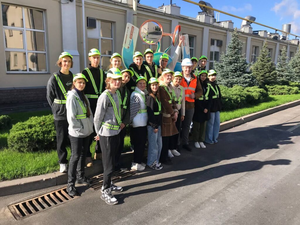 Екскурсія на завод із виробництва будівельних матеріалів «KNAUF» – Image