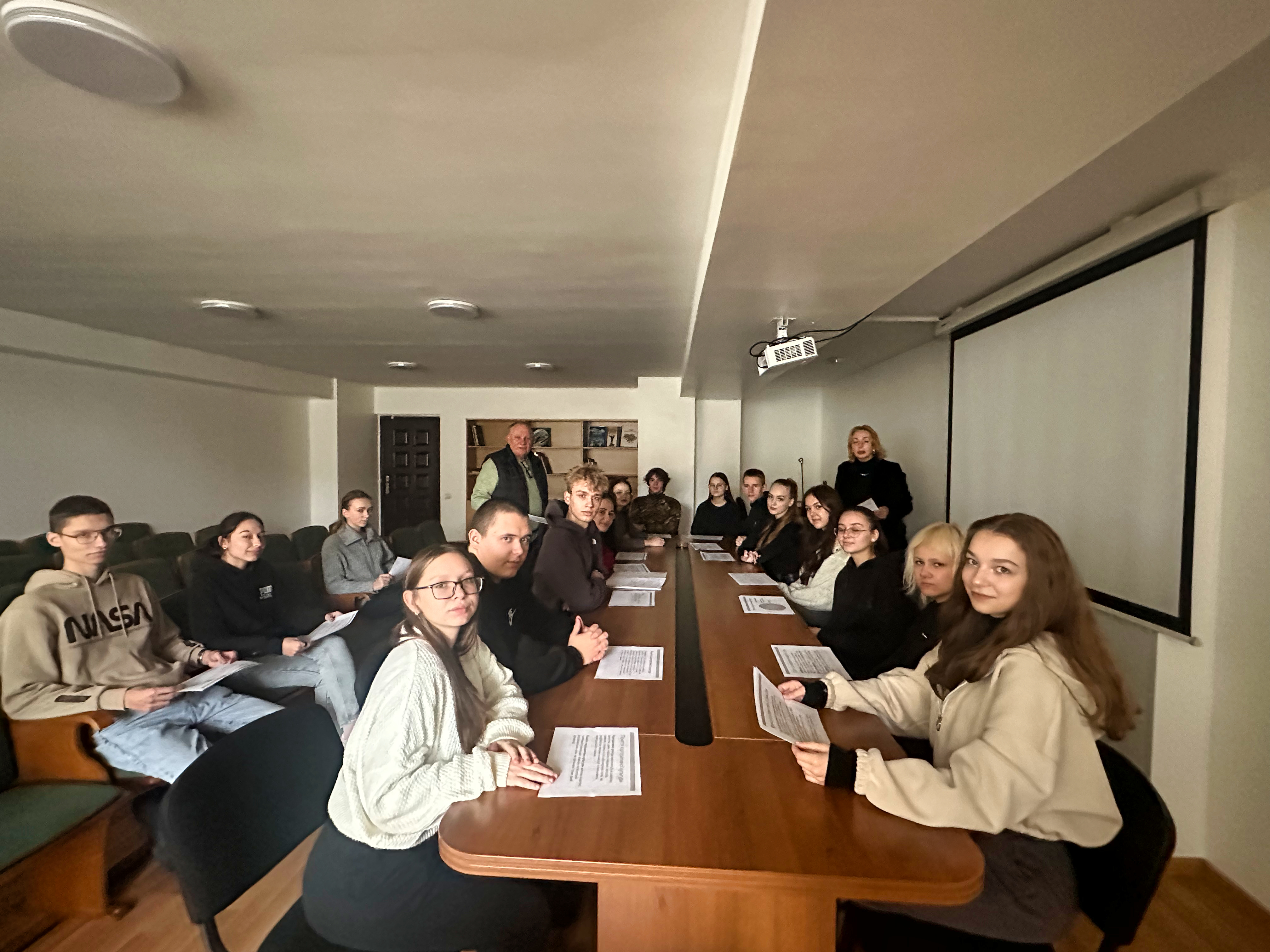 Зустріч здобувачів освіти з викладачами ЦК Економіки, підприємництва і менеджменту Могилевською О.Ю., Виноградчим В.І. – Featured
