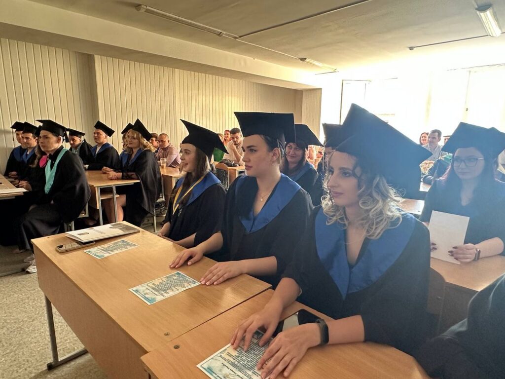 Перший випуск здобувачів освіти Медичного інституту – Image