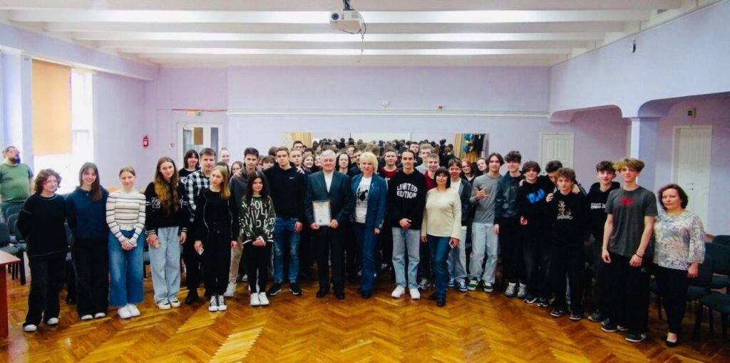 Профорієнтаційна робота зі старшокласниками – Image
