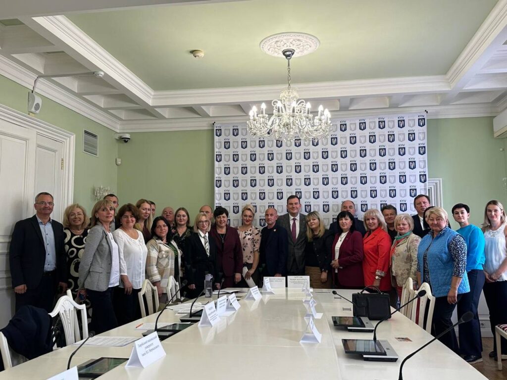 Співпраця з НДІ соціально-економічного розвитку м. Києва – Image