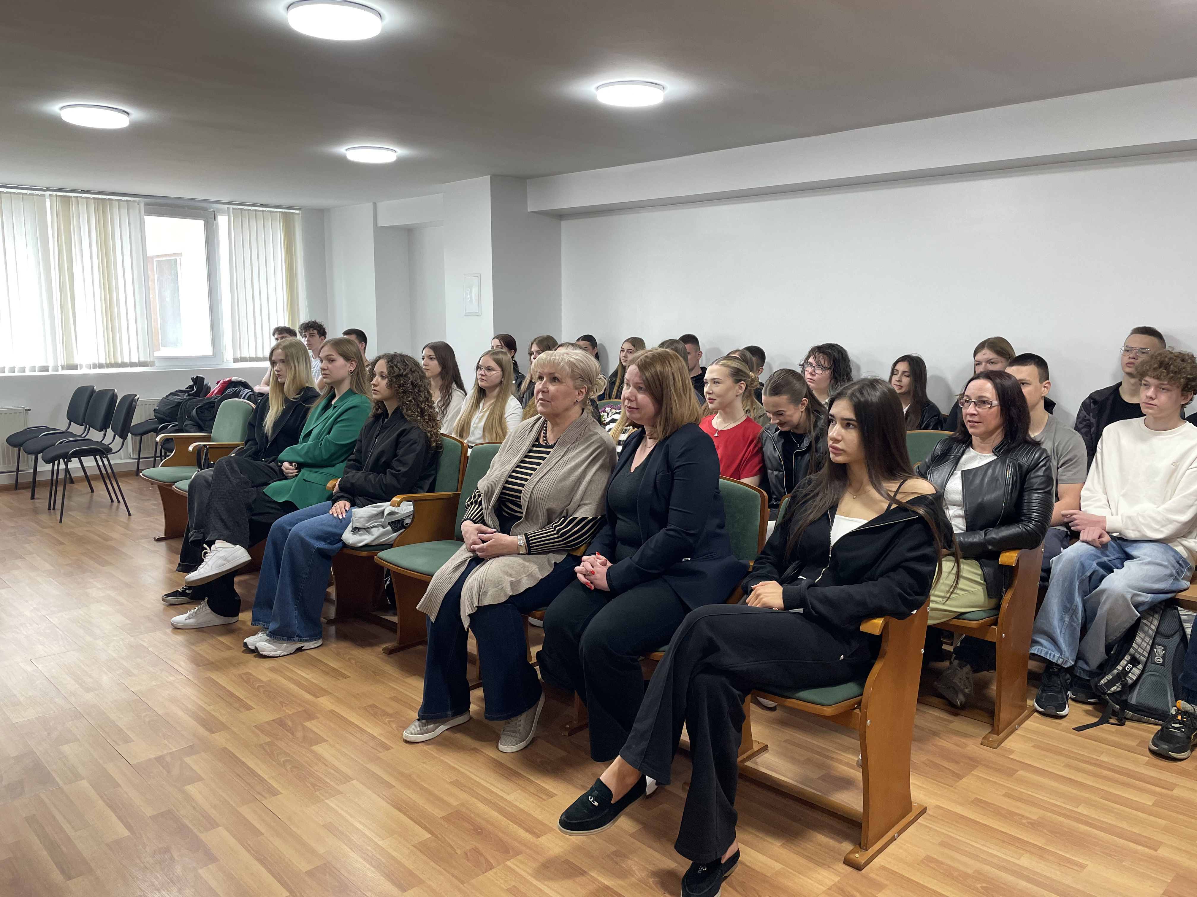 Фестиваль науки триває: майстер-клас «Майбутнє починається з промови: твої перші кроки» – Featured Image