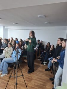 Майстер-клас від військової перекладачки Наталії Голубової