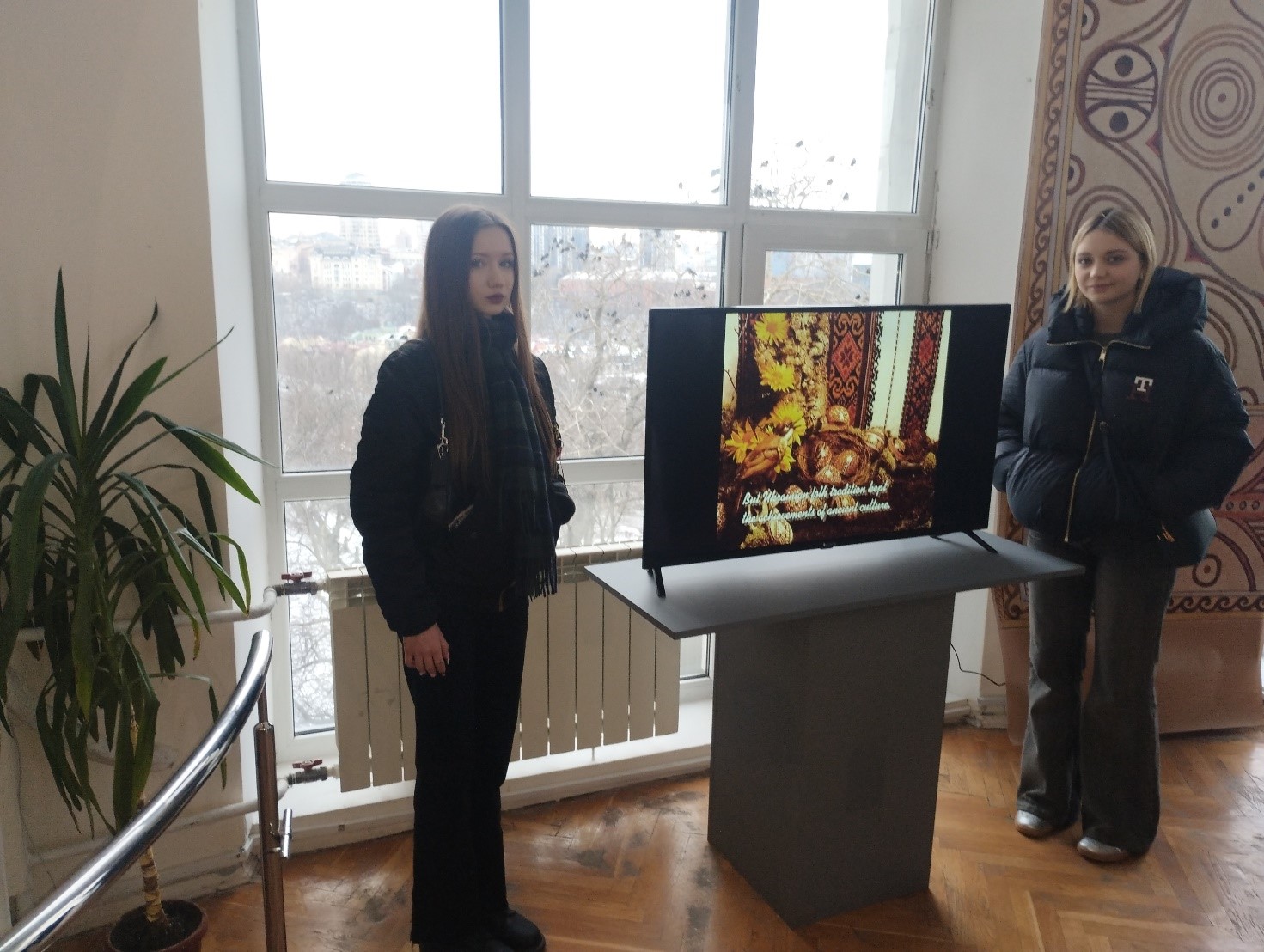 Участь студентів спеціальності “Психологія” у виставці «Нев’янучий квіт Трипілля» – Gallery 1