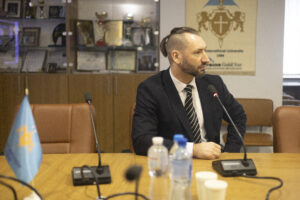 Майстер-клас  «Особливості консульського захисту громадян України за кордоном»