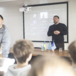 Зустріч із журналістом Володимиром Золкіним