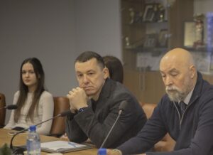Круглий стіл «Безпека України: історичні ремінсценції та геополітичні реалії»