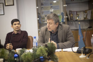 Круглий стіл «Безпека України: історичні ремінсценції та геополітичні реалії»