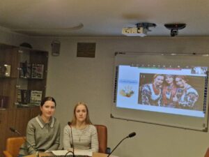 Круглий стіл «Літературні ювіляри листопада»