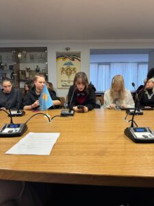 Круглий стіл «Літературні ювіляри листопада»