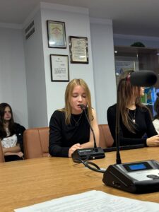 Круглий стіл «Літературні ювіляри листопада»