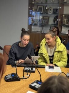 Круглий стіл «Літературні ювіляри листопада»
