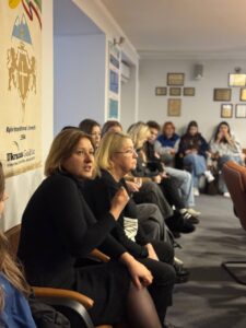 Круглий стіл «Літературні ювіляри листопада»