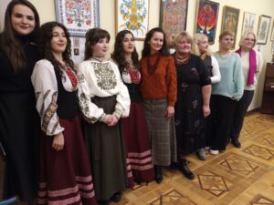 Викладачі факультету будівництва та архітектури популяризують українське народне мистецтво