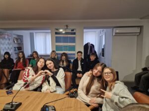 Круглий стіл «Літературні ювіляри листопада»