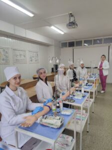 Відкриття інноваційного симуляційно-тренінгового центру для майбутніх фахівців медсестринства у Фаховому коледжі КиМУ