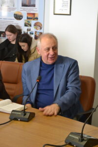 Майстер-клас Дениса Богуша на тему: «Російська пропаганда і гібридні війни»