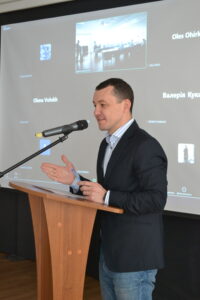 Форум  «Ціна безсонної країни»