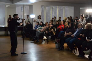 Свято весни, вроди і незламності: концерт до Дня української жінки