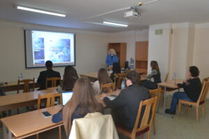 Засідання секції «Загальні тенденції розвитку мовних і медійних контентів: контрастивні та ареальні дослідження»