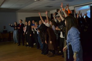 Свято весни, вроди і незламності: концерт до Дня української жінки
