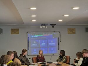Круглий стіл: «Українська жінка як національний феномен»