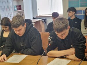 Круглий стіл: «Українська жінка як національний феномен»