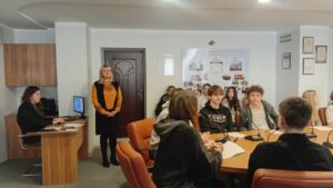 Круглий стіл: «Українська жінка як національний феномен»