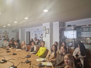 Круглий стіл: «Українська жінка як національний феномен»