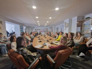 Круглий стіл: «Українська жінка як національний феномен»