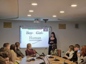 Круглий стіл: «Українська жінка як національний феномен»