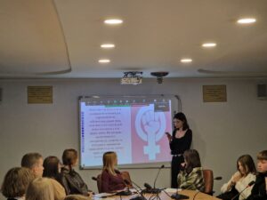 Круглий стіл: «Українська жінка як національний феномен»