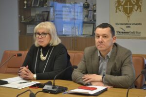 Дебати «Академічна чесність як системна проблема вищої школи України: університет → викладач  →  здобувачі освіти»