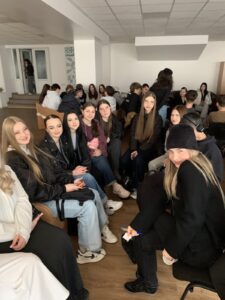 Зустріч здобувачів освіти з колективом Громадської спілки «З Перемогою»