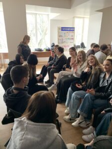 Зустріч здобувачів освіти з колективом Громадської спілки «З Перемогою»