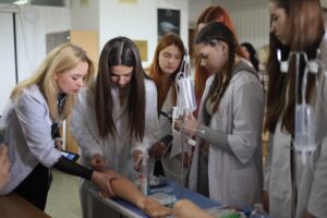 Візит учнів Ліцею №157 Оболонського р-ну м. Києва до КиМУ