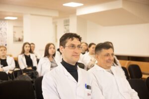 Фармацевтичний вимір сучасної медицини: зустріч стейкхолдерів і студентів спеціальності «Фармація»