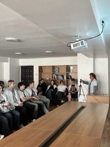 Лекція «Світ бактерій»